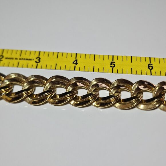 **Sale** VTG Monet Chain Bracelet Gold Tone Curb Link Classy Bold Statement 7.5" - Picture 9 of 16